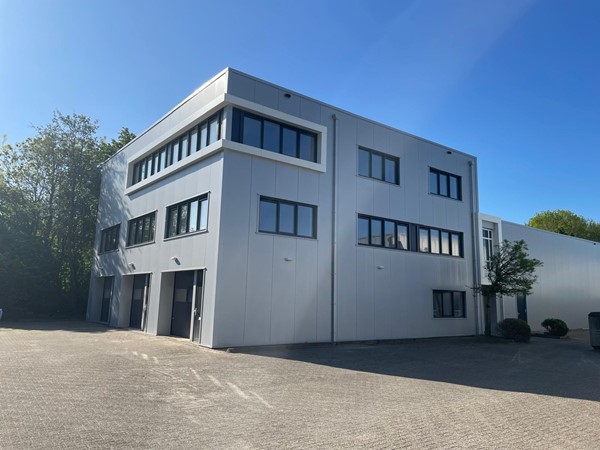Medium property photo - Voltastraat 23, 1446 VA Purmerend